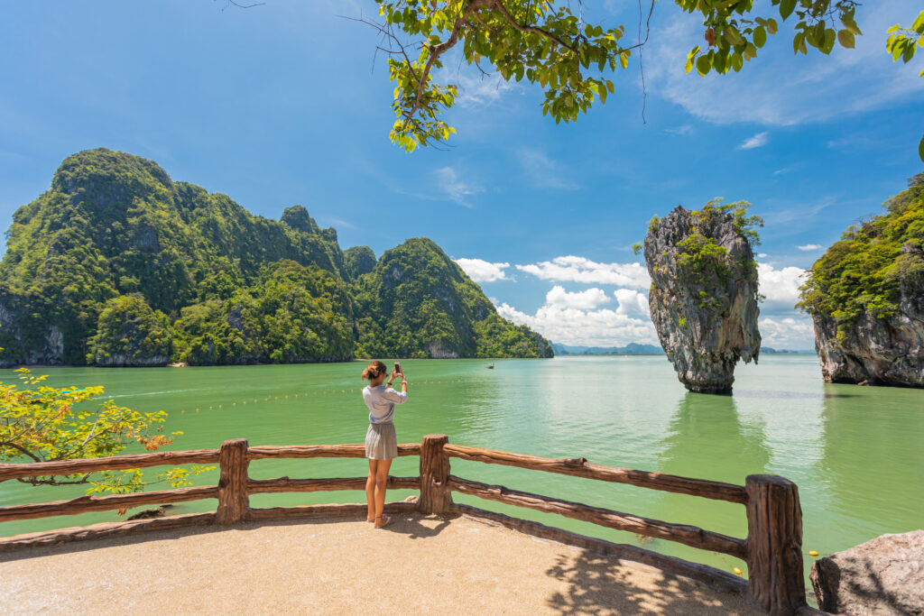 อ่าวพังงา – เจมส์ บอนด์ เรือใหญ่