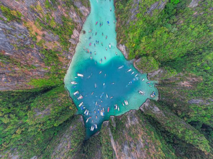 เกาะพีพี เกาะไม้ท่อน By Catamaran